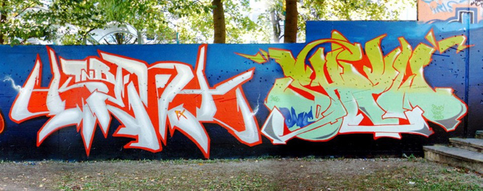 Graffiti Wall - Photo by Oldschool - Kent, Shaw