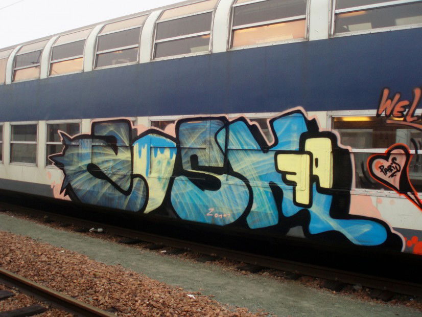 Graffiti Train in Paris - Photo by Oldschool - Zosk79