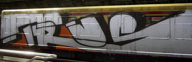 Graffiti Train in Berlin - Photo by Oldschool - Trus
