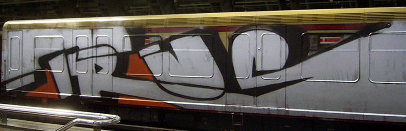 Graffiti Train in Berlin - Photo by Oldschool - Trus