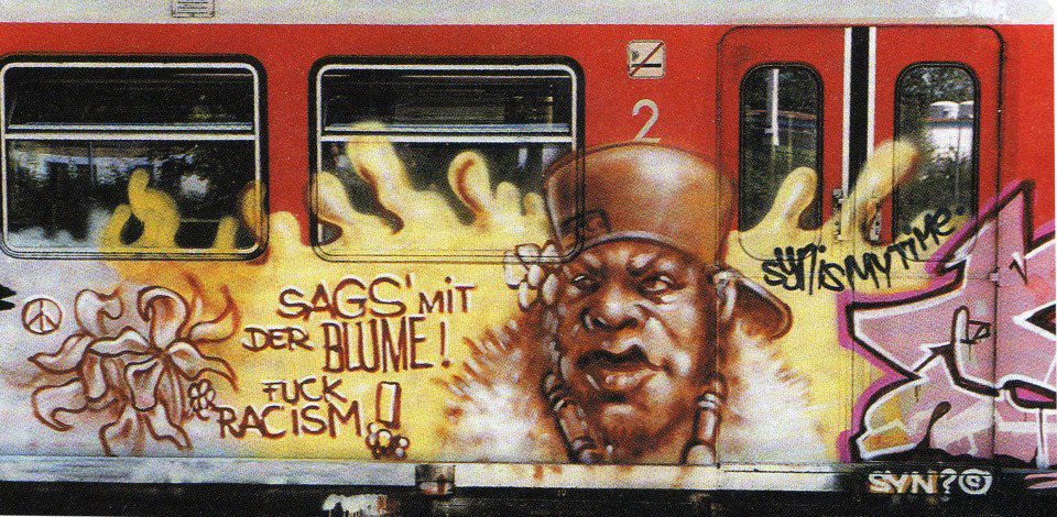 Graffiti Train - Photo by Oldschool - WON, ABC, Sags
