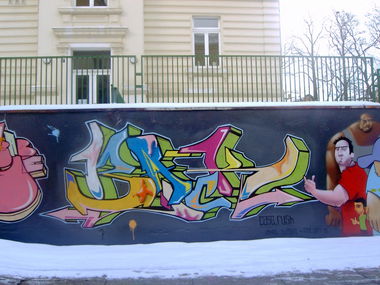 Graffiti Wall in Weimar - Photo by Oldschool - Back, Case, Rusk