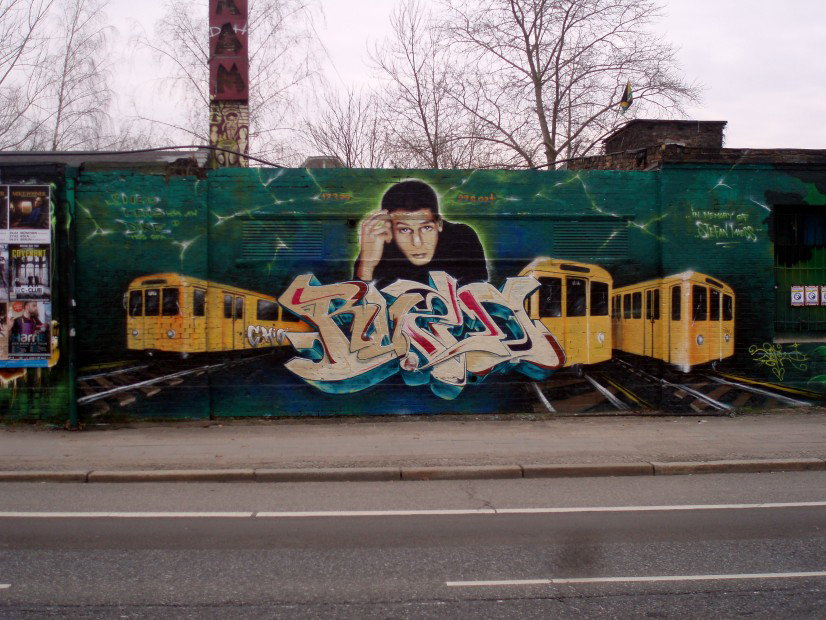 Graffiti Wall in Berlin - Photo by Oldschool - Dike, Kens, Chio