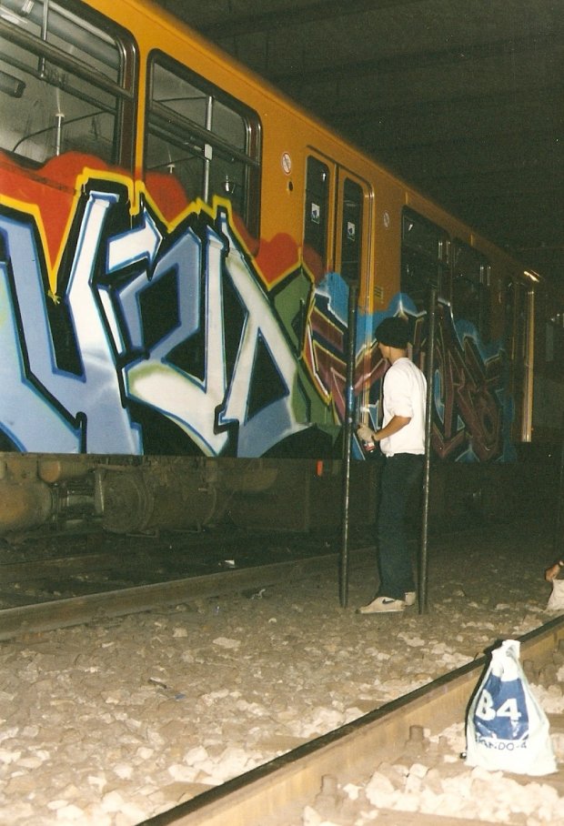 Graffiti Train in Berlin - Photo by Oldschool - Ruzd79, DRM
