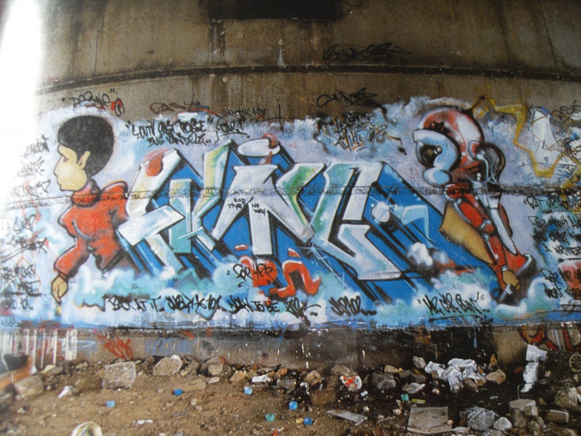 Graffiti Wall - Photo by Oldschool - Mode2