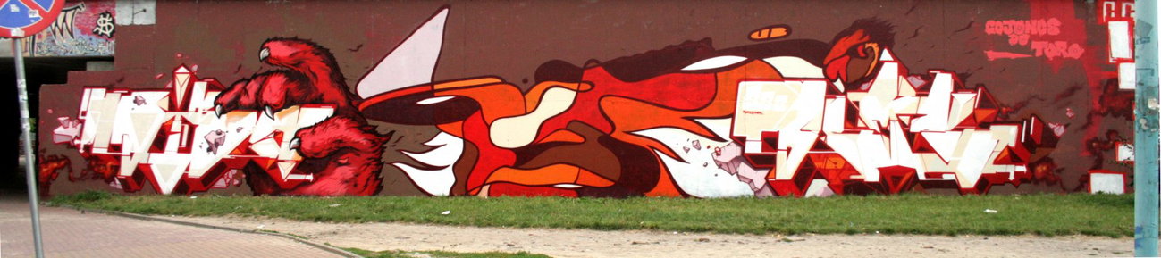 Graffiti Wall - Photo by Oldschool - Dems, Cojones, deToro