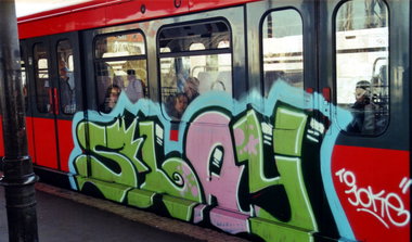 Graffiti Train - Photo by Oldschool - slay