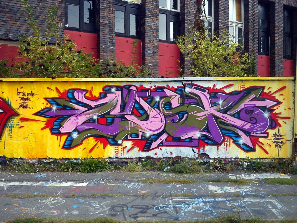 Graffiti Wall in Erfurt - Photo by Oldschool - Zosk79, Shelo, Ainer