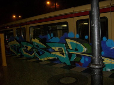 Graffiti Train in Berlin - Photo by Oldschool - Tesar