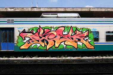 Graffiti Train - Photo by Oldschool - Phiesta