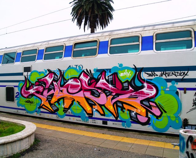 Graffiti Train - Photo by Oldschool - Phiesta
