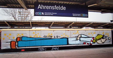 Graffiti Train in Berlin - Photo by Oldschool