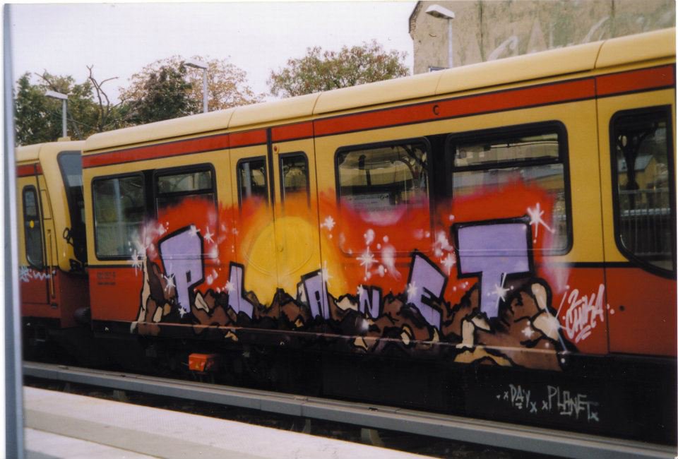 Graffiti Train in Berlin - Photo by Oldschool - Planet