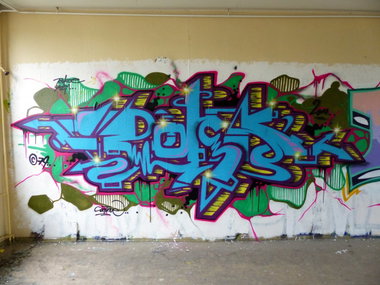 Graffiti Wall - Photo by Oldschool - Zosk79