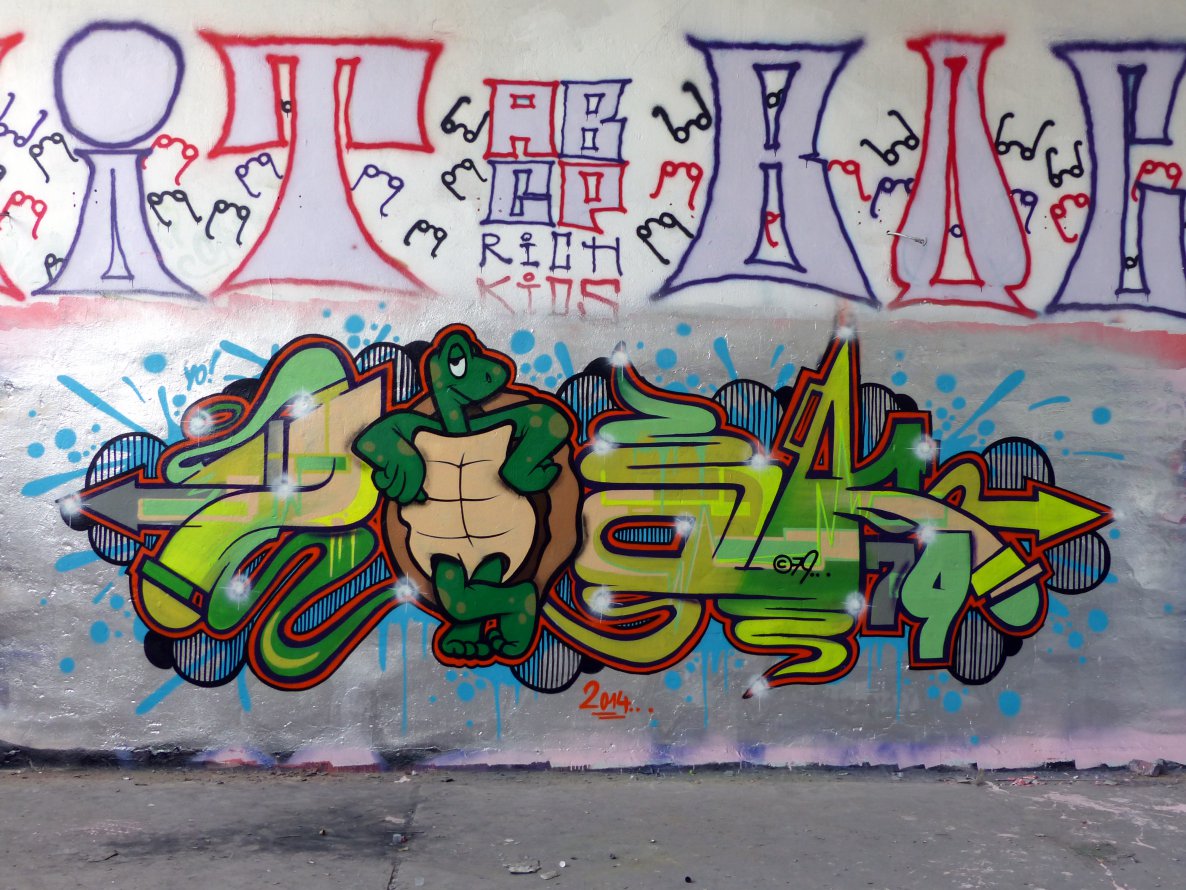 Graffiti Wall - Photo by Oldschool - Zosk79, yo, 2014