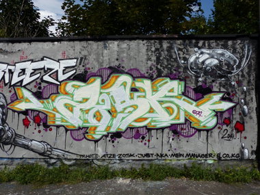 Graffiti Wall - Photo by Oldschool - Zosk79
