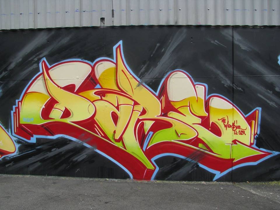 Graffiti Wall - Photo by Oldschool - Dare