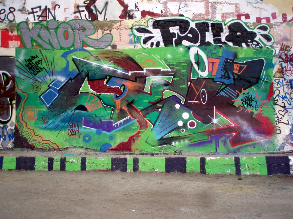 Graffiti Wall in Berlin - Photo by Oldschool - SOEK, CEND, MALIBU