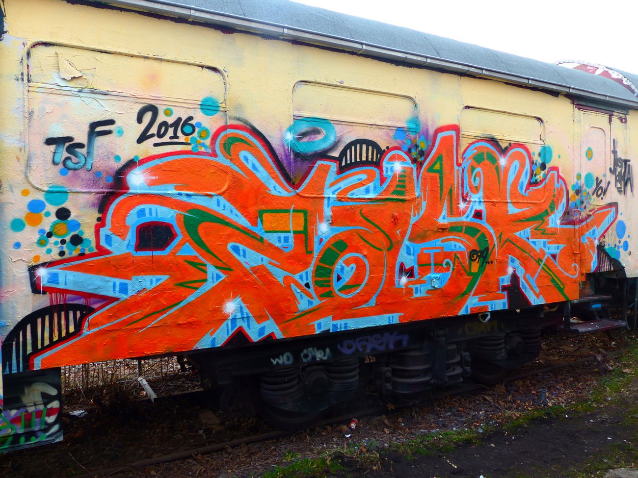 Graffiti Train in Jena - Photo by Oldschool - Zosk79, Just, Koma (2016)
