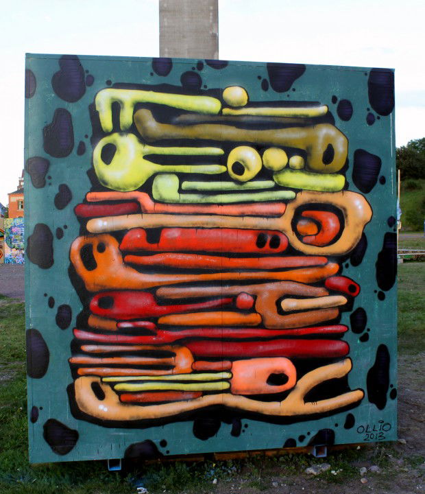 Graffiti Wall in Gothenburg - Photo by Ollio - Ollio, rödasten, legal (2013)