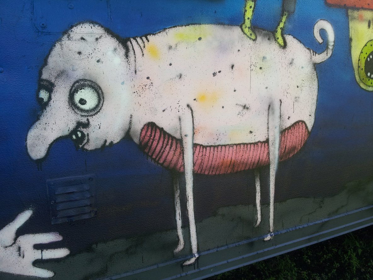 Graffiti Wall in Gothenburg - Photo by Ollio - pig, ollio, character (2013)