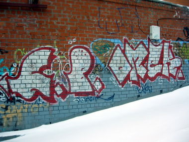 Graffiti Wall - Photo by Omeqad