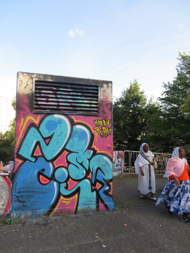Graffiti Wall in Wuppertal - Photo by Omereno - Zemir (2014)