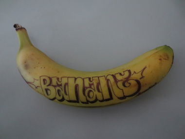 Graffiti Street Art in New York - Photo by Omereno - Bananeone (2014)