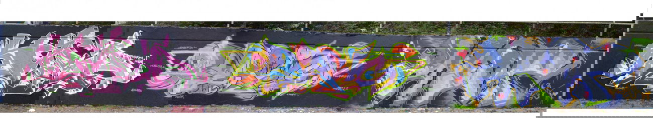 Graffiti Wall - Photo by Omra79 - Omra-Drug-Abot (2011)
