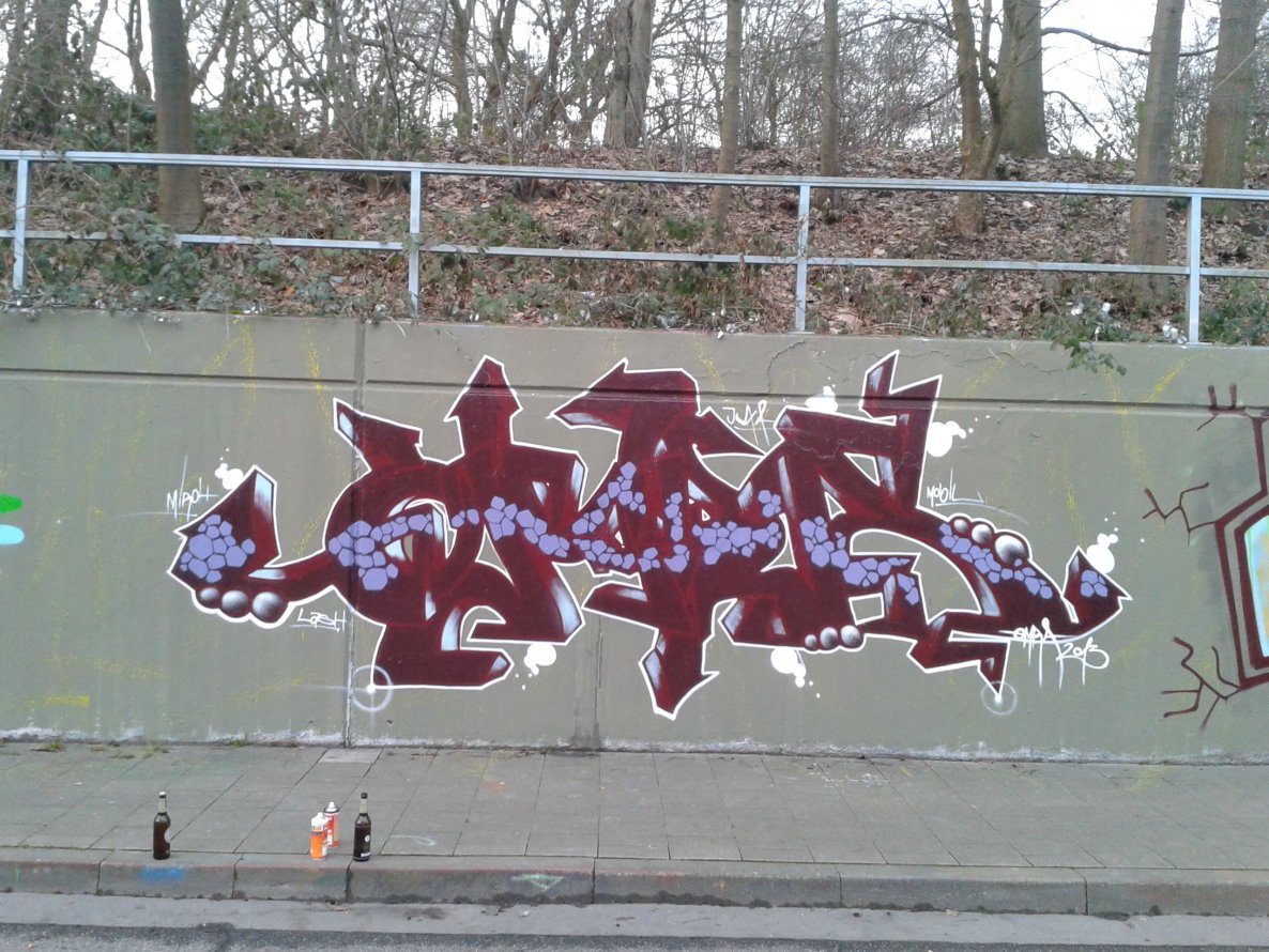 Graffiti Wall in Neuss - Photo by Omra79 - Omra (2013)