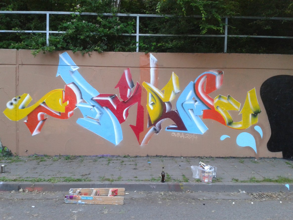 Graffiti Wall - Photo by Omra79