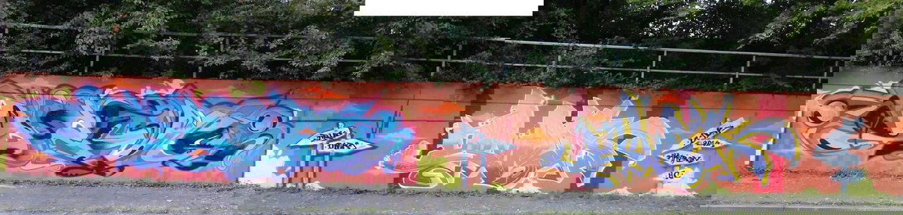 Graffiti Wall - Photo by Omra79 - Mr.DRUG, and, MR.OMRA (2014)