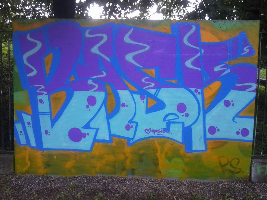 Graffiti Wall in ?ód? - Photo by OmusSztukifan