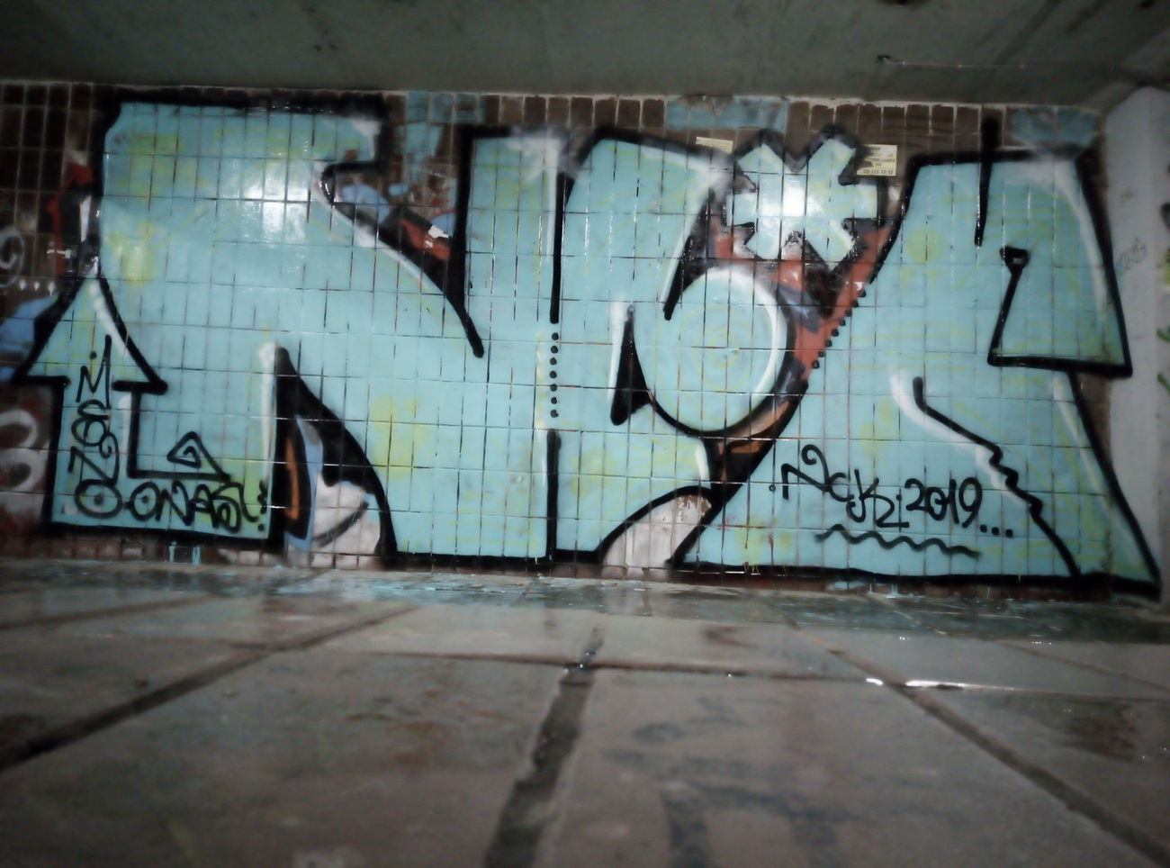 Graffiti Wall - Photo by Onas