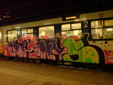 Graffiti Train - Photo by Oneleg - Points, HNG (2008)