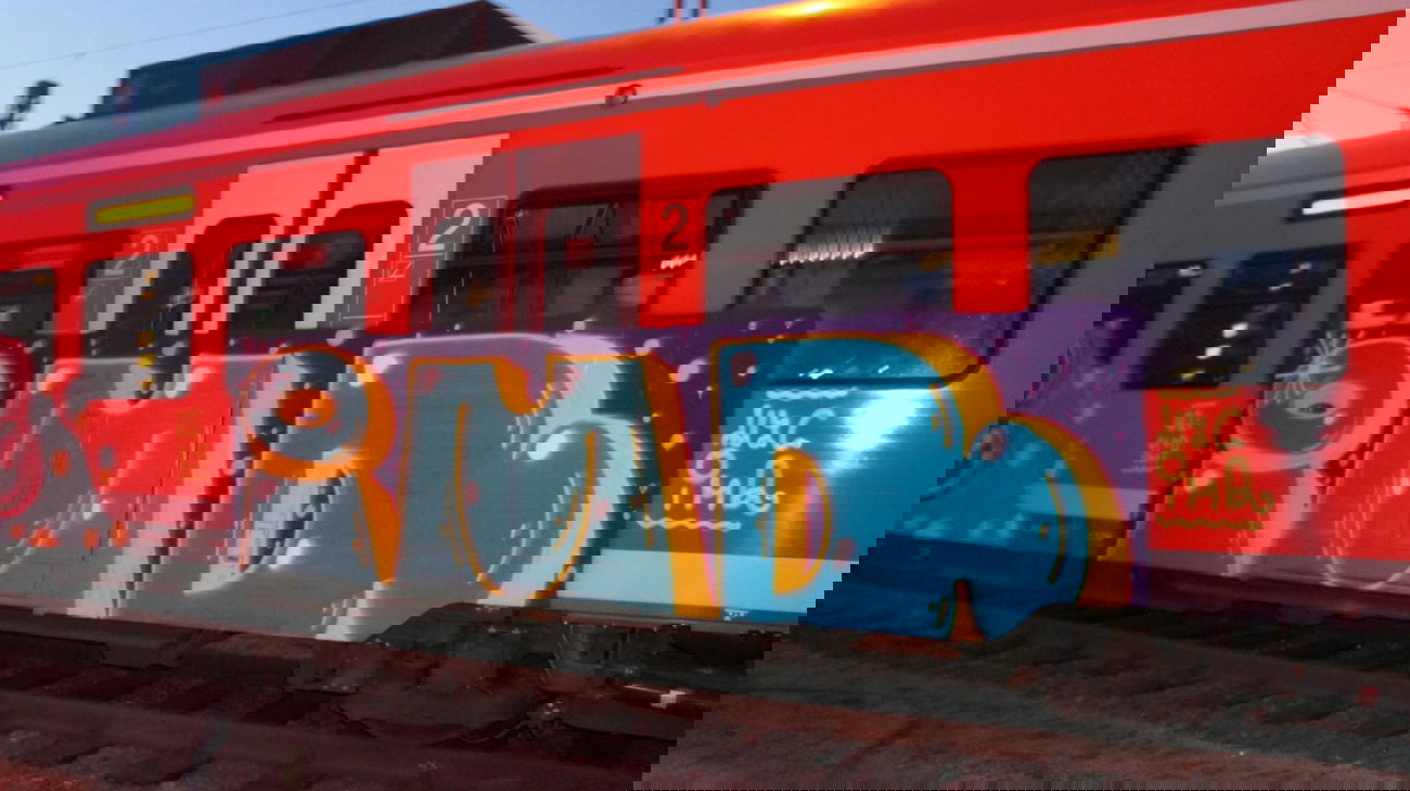 Graffiti Train in Hannover - Photo by Oneleg - IMR, HNG, Ghetso (2012)
