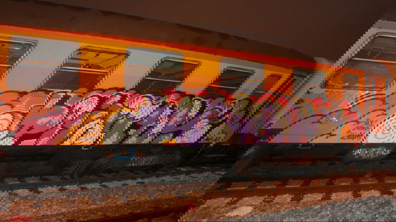 Graffiti Train in Belgrade - Photo by Oneleg - Points, HNG, Polx (2013)