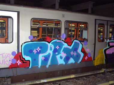 Graffiti Train in Vienna - Photo by Oneleg - Tip.X, UK7 (2008)