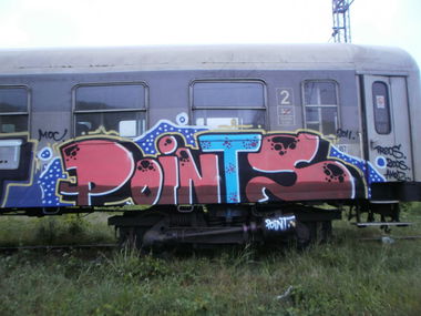Graffiti Train in Belgrade - Photo by Oneleg - Points, HNG (2011)