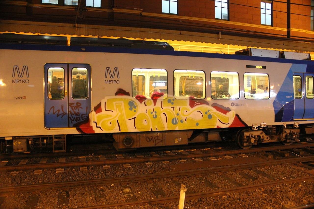 Graffiti Train in Melbourne - Photo by Oneleg - Points, Outs (2013)