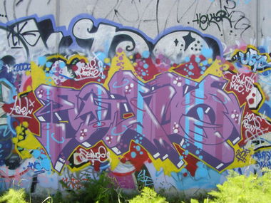 Graffiti Wall in Auckland - Photo by Oneleg - Oink (2007)