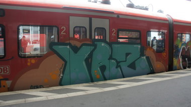 Graffiti Train in Hannover - Photo by Oneleg - YRZ (2013)