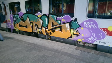 Graffiti Train - Photo by OnkelPaula - otis