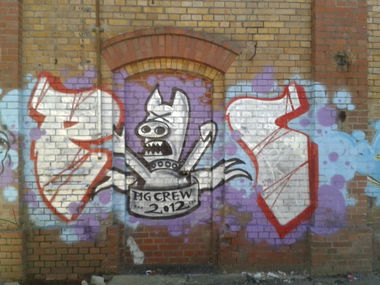 Graffiti Bombing in Halle - Photo by Oollddeeee - pc, pig, crew
