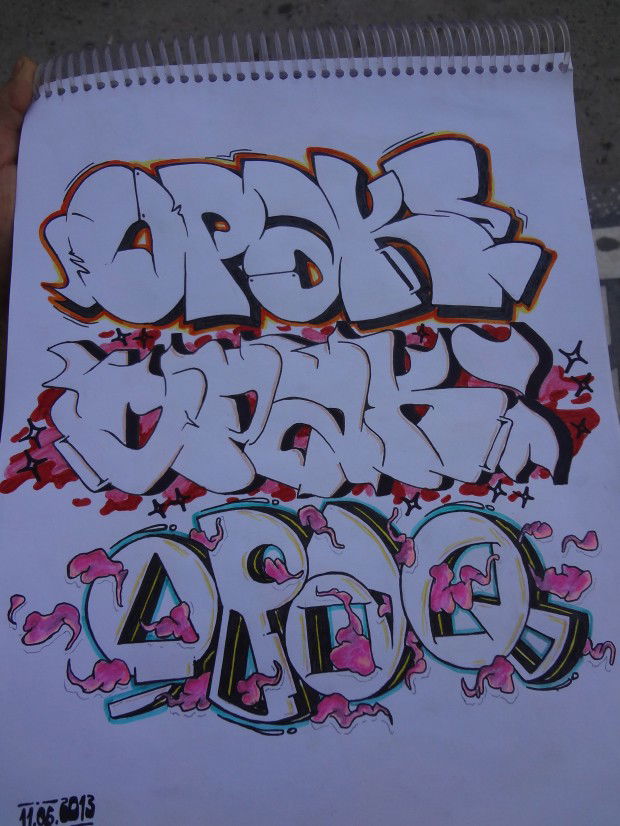 Graffiti Sketch - Photo by Opakboy