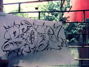 Graffiti Sketch in Adana - Photo by Opakboy - tesla, brose-opak, crew (2013)