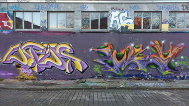 Graffiti Wall - Photo by Opus94