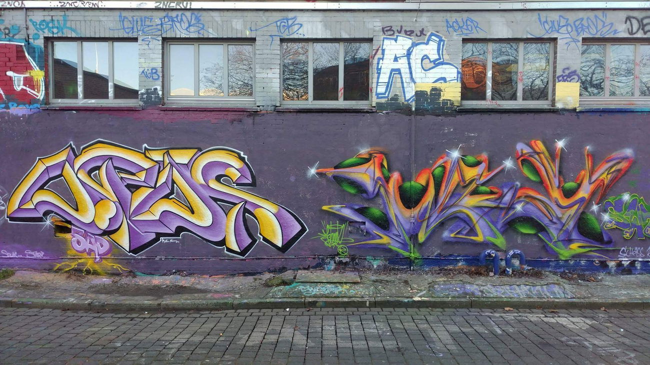 Graffiti Wall - Photo by Opus94