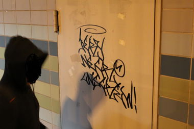 Graffiti Bombing in Germany - Photo by Orcen83 - lns