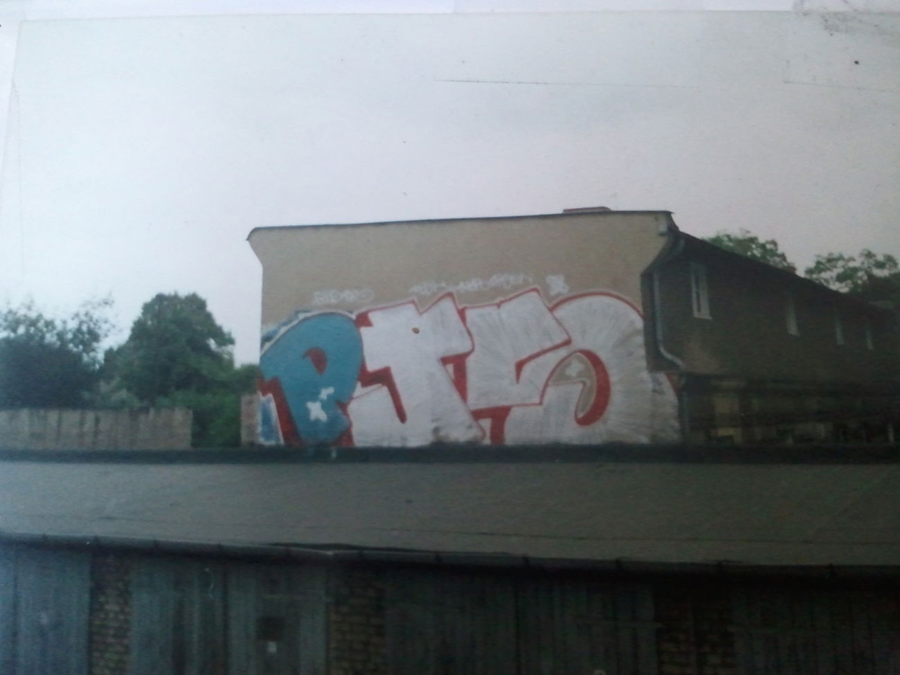 Graffiti Bombing - Photo by Orson (1995)